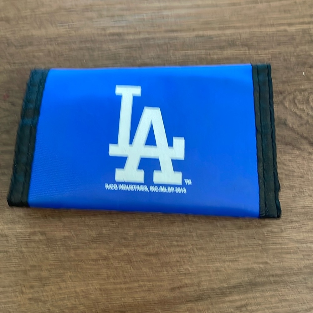 MLB Los Angeles Dodgers Men Wallet NWOT